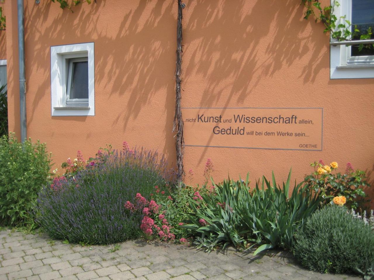 Weinhof Am Nussbaum Gasthof